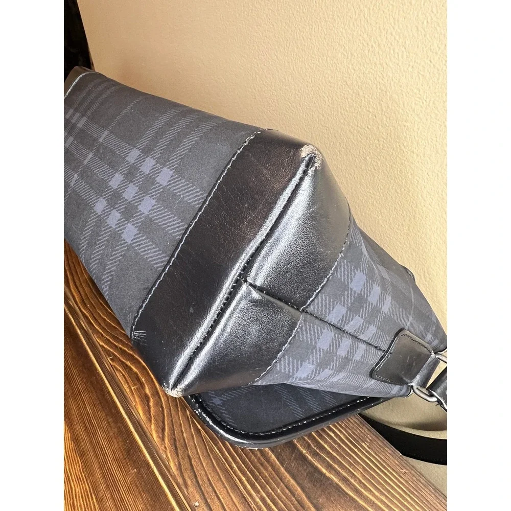 Burberry Navy Nova Check Shoulder‎ Bag